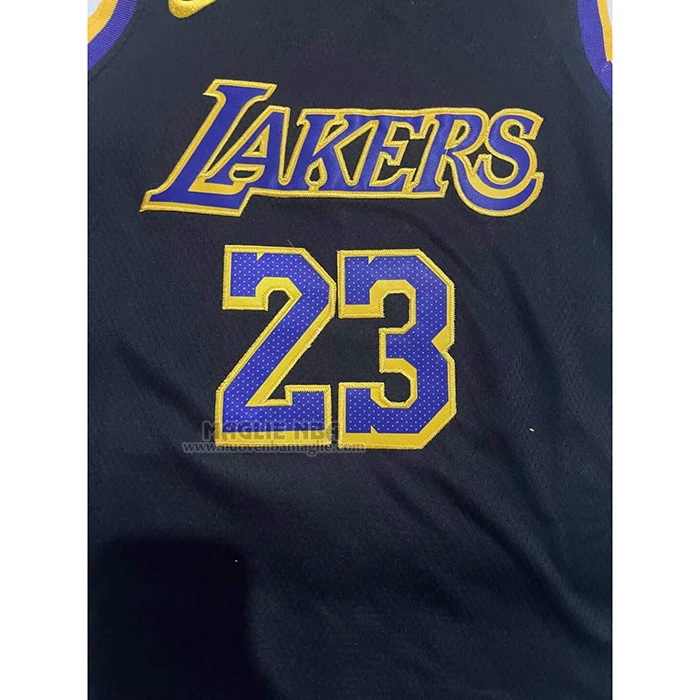 Maglia
 LeBron James NO 23 Bambino
 Los Angeles Lakers Earned 2021-22 Nero

